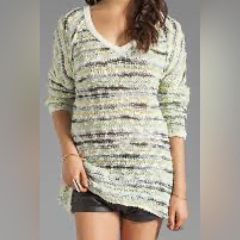 Free People Sweater Small Slouchy V Neck Boho Knit Pullover